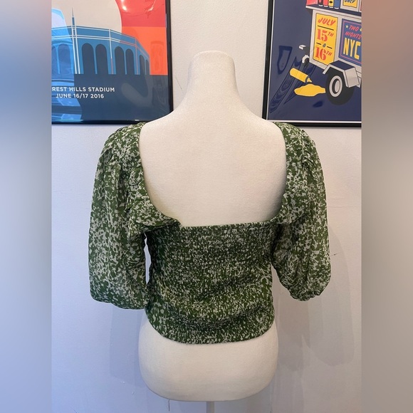 Abercrombie & Fitch Ruched Puff Sleeve Sweetheart Top Green/White Size Medium - Picture 3 of 4